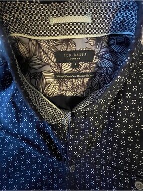 Ted Baker London Men's Size 4 Blue Diamond Print 100% Cotton Button Front